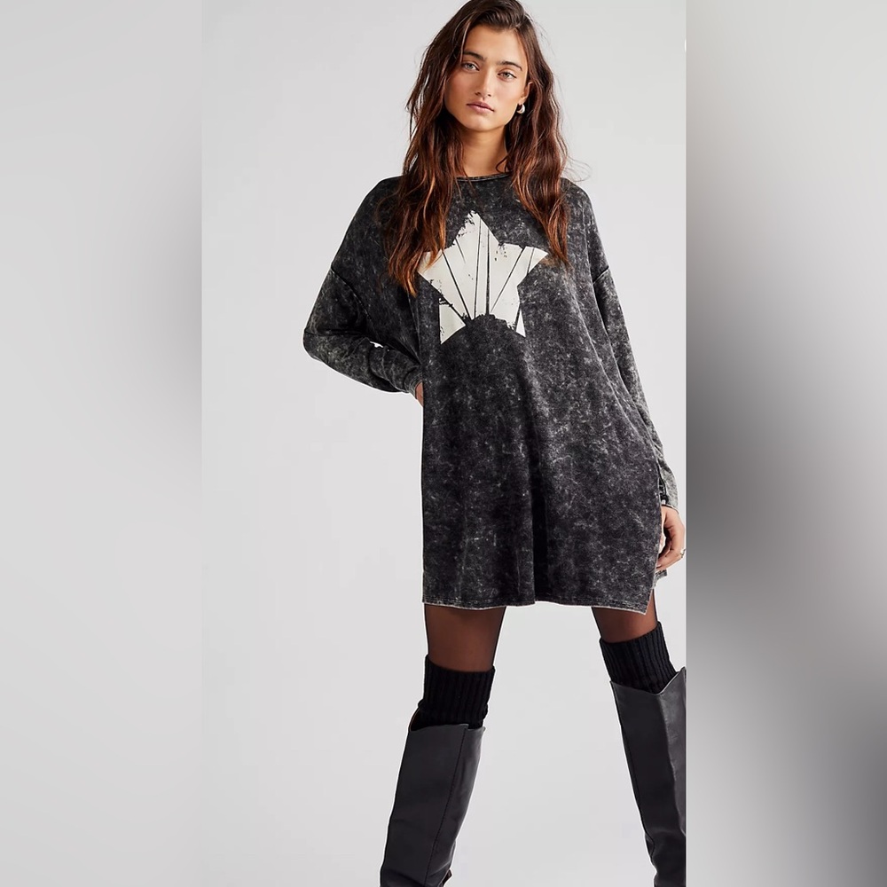 Star T Shirt Dress Size Small